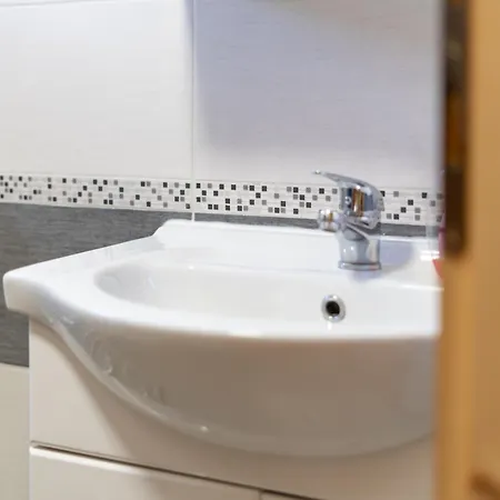 Drevenicka V Durcinej - Magdalena Durcina